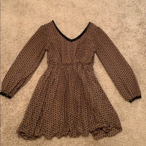 Dress - Picture 2 of 5